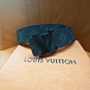 Louis Vuitton belt